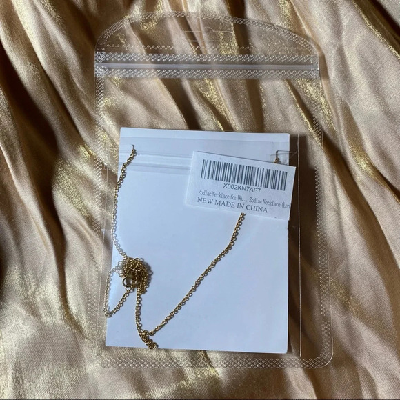 NWT Leo Astrology Horoscope Gold Font Necklace - Picture 2 of 2